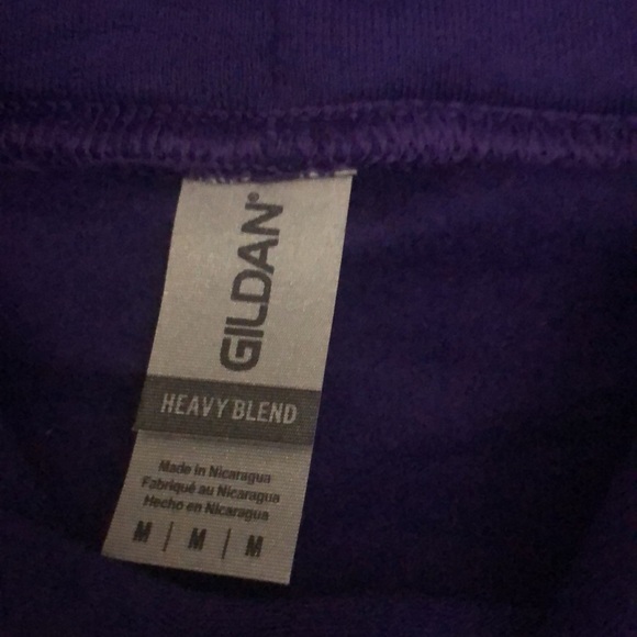 GILDAN HOODIE SIZE MEDIUM - Picture 3 of 4